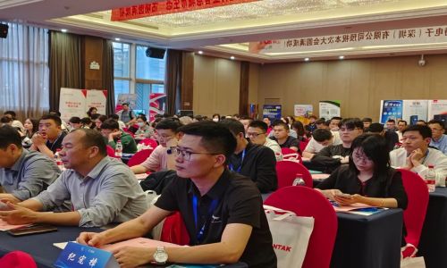 四月過半，帶您走進(jìn)2024宇航工業(yè)交換機千城行產(chǎn)品技術(shù)交流大會分別在福建、云南、江蘇、湖南、河南的會議現(xiàn)場